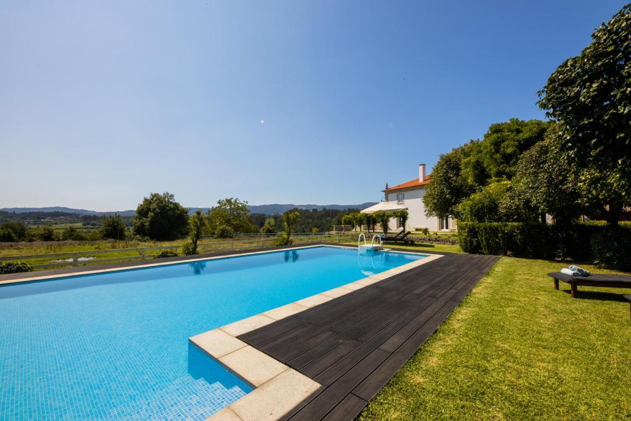 Appartamento Linden Tree House A And B Caldelas Esterno foto