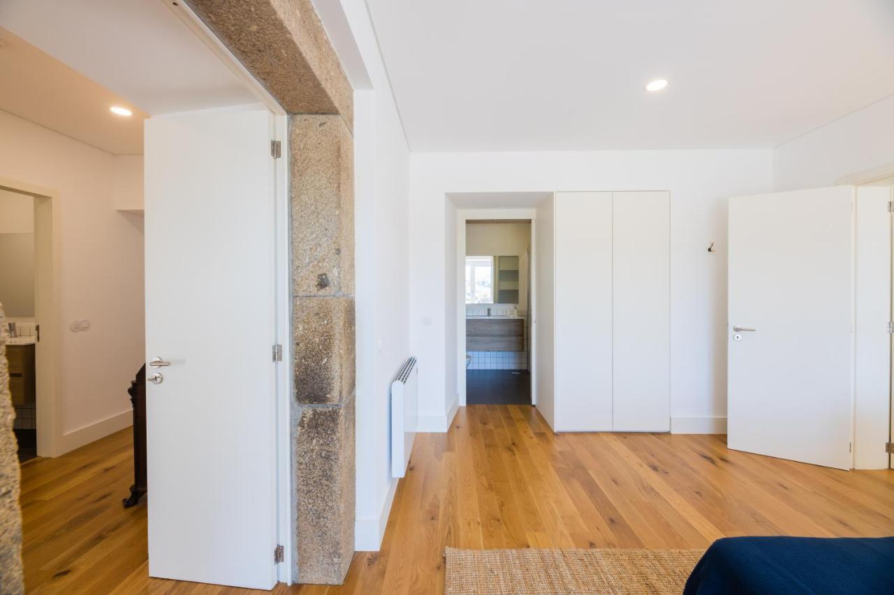 Appartamento Linden Tree House A And B Caldelas Esterno foto